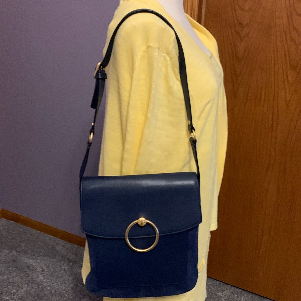 Tory Burch Farrah Navy Shoulder Purse